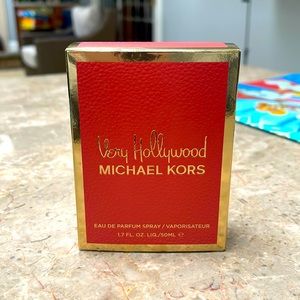 Very Hollywood perfume by Michael Kors
